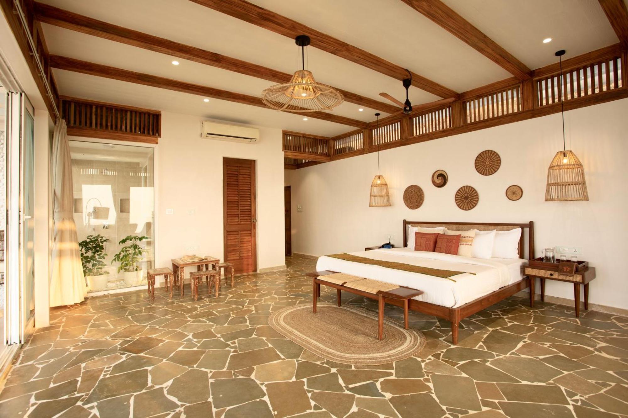 Saffronstays Athaang, Dapoli Anjarle Luaran gambar