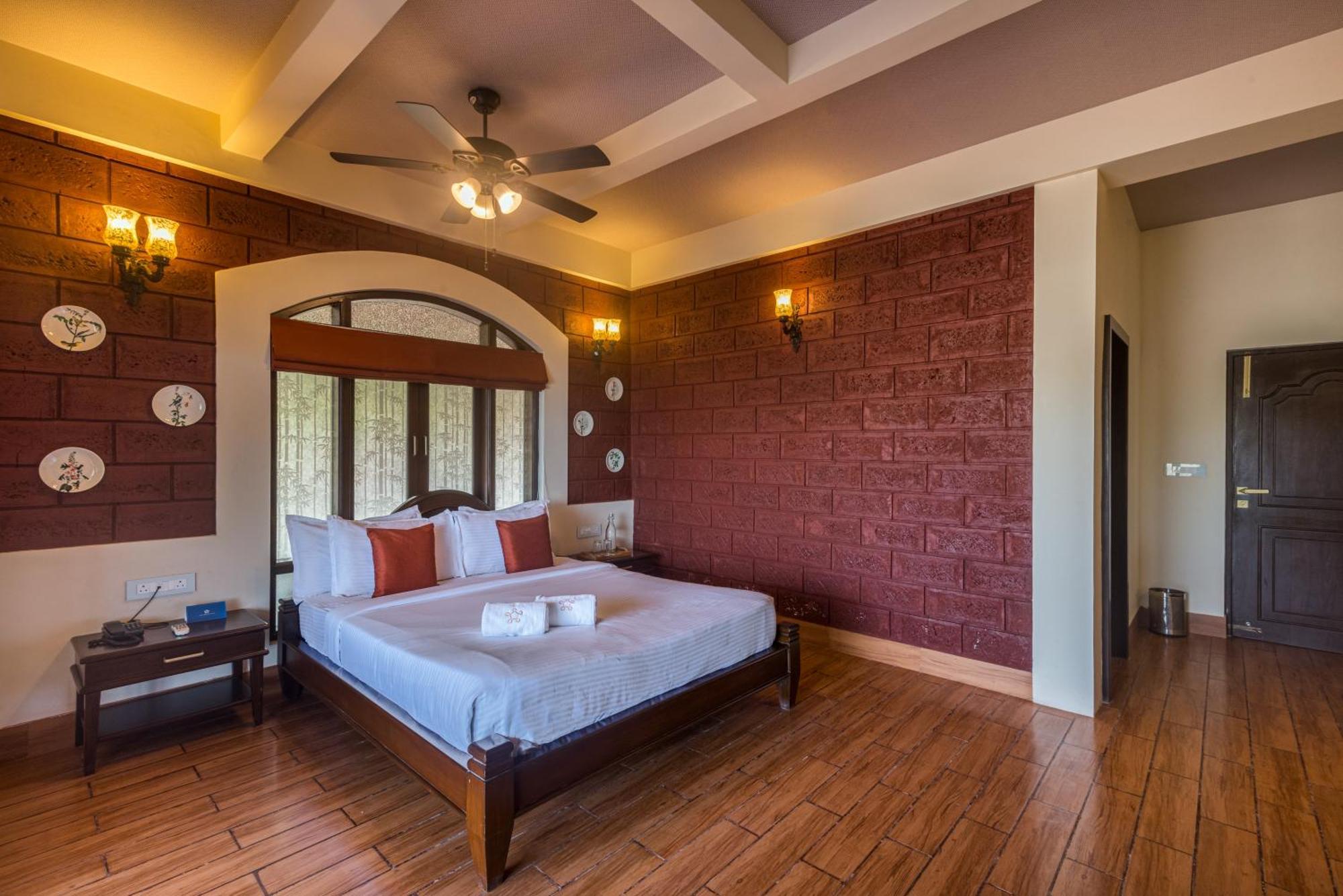 Saffronstays Athaang, Dapoli Anjarle Luaran gambar