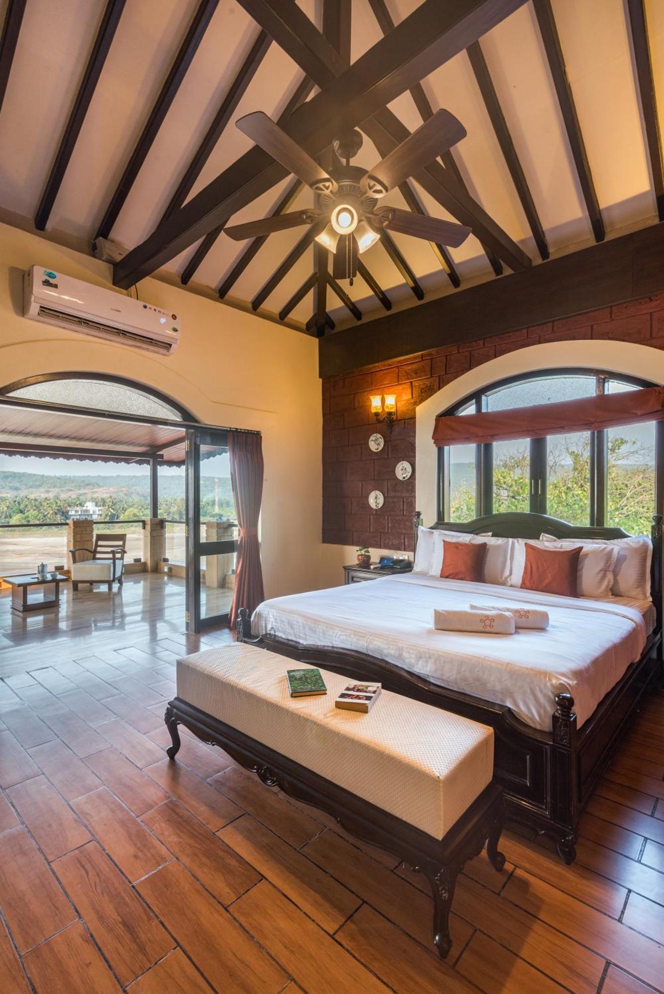 Saffronstays Athaang, Dapoli Anjarle Luaran gambar
